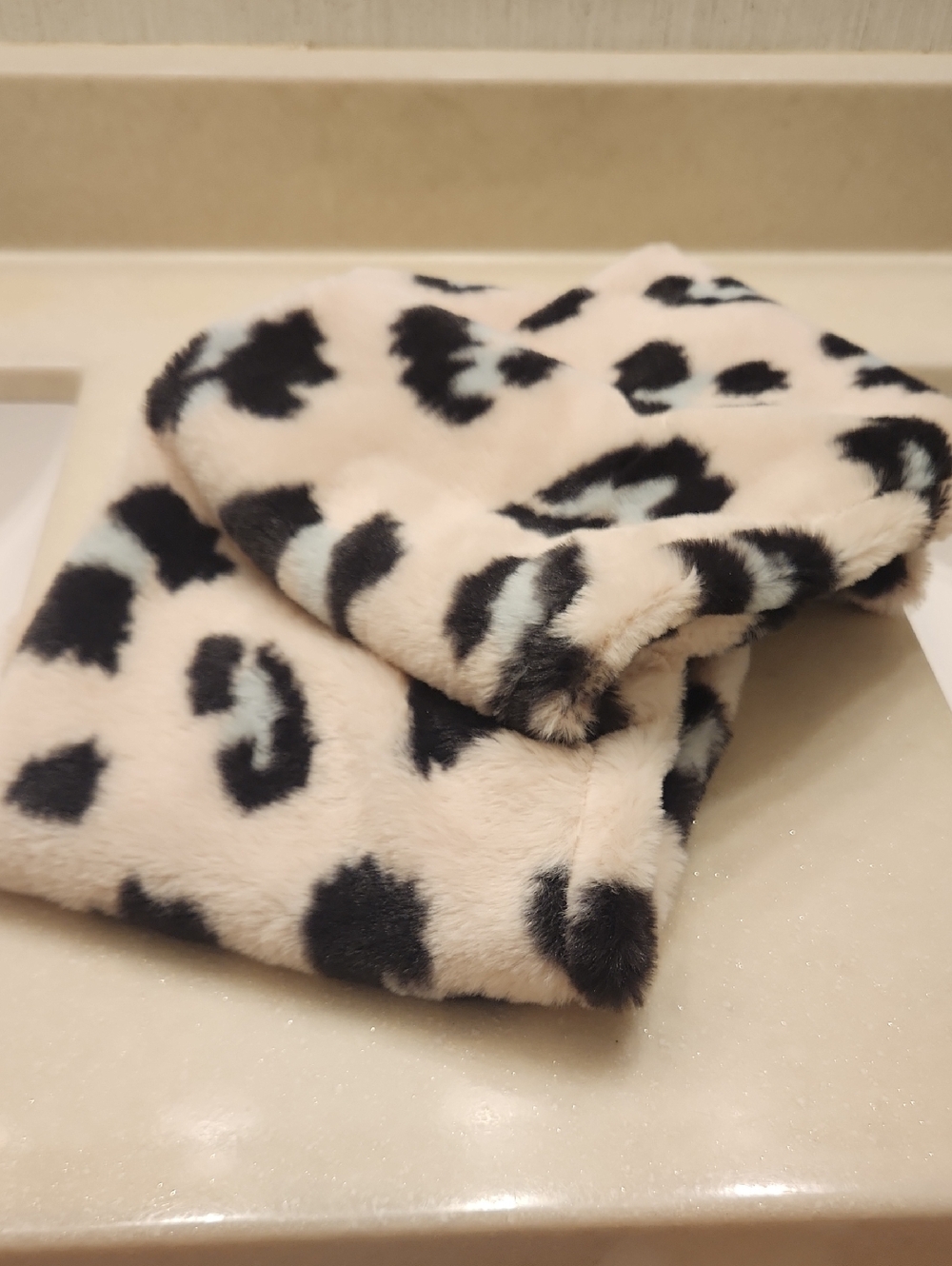 Leopard Print Infinity Scarf - Cream, Black,Mint NWT